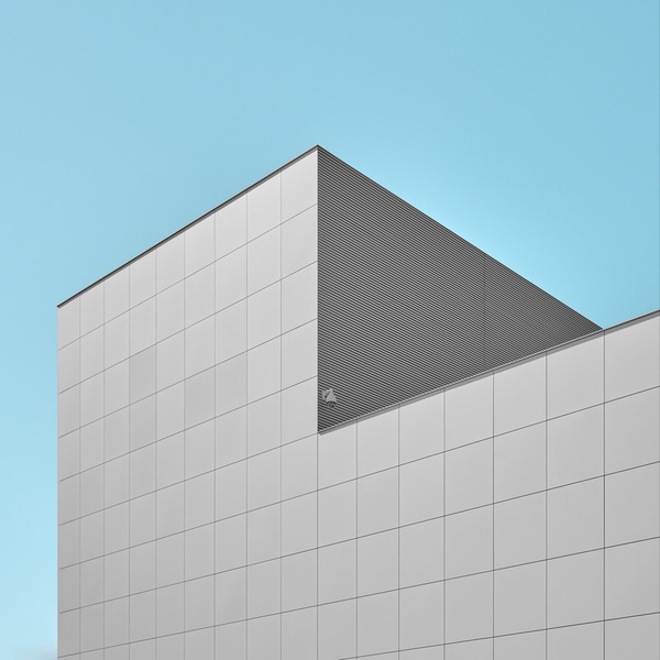 Photograph Masaki Yazaki Grey And Blue on One Eyeland